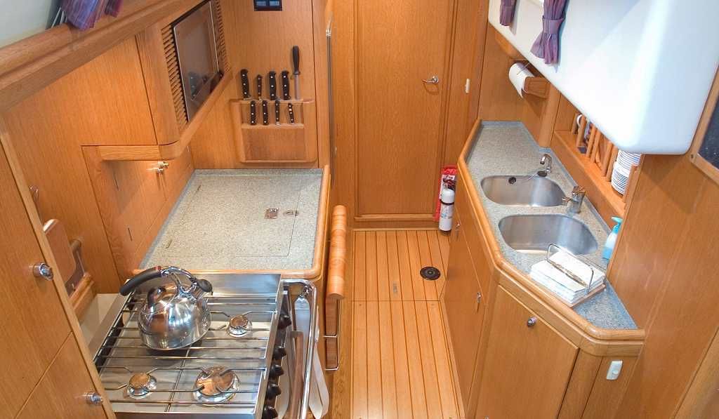 1986 Oyster Yachts 55
